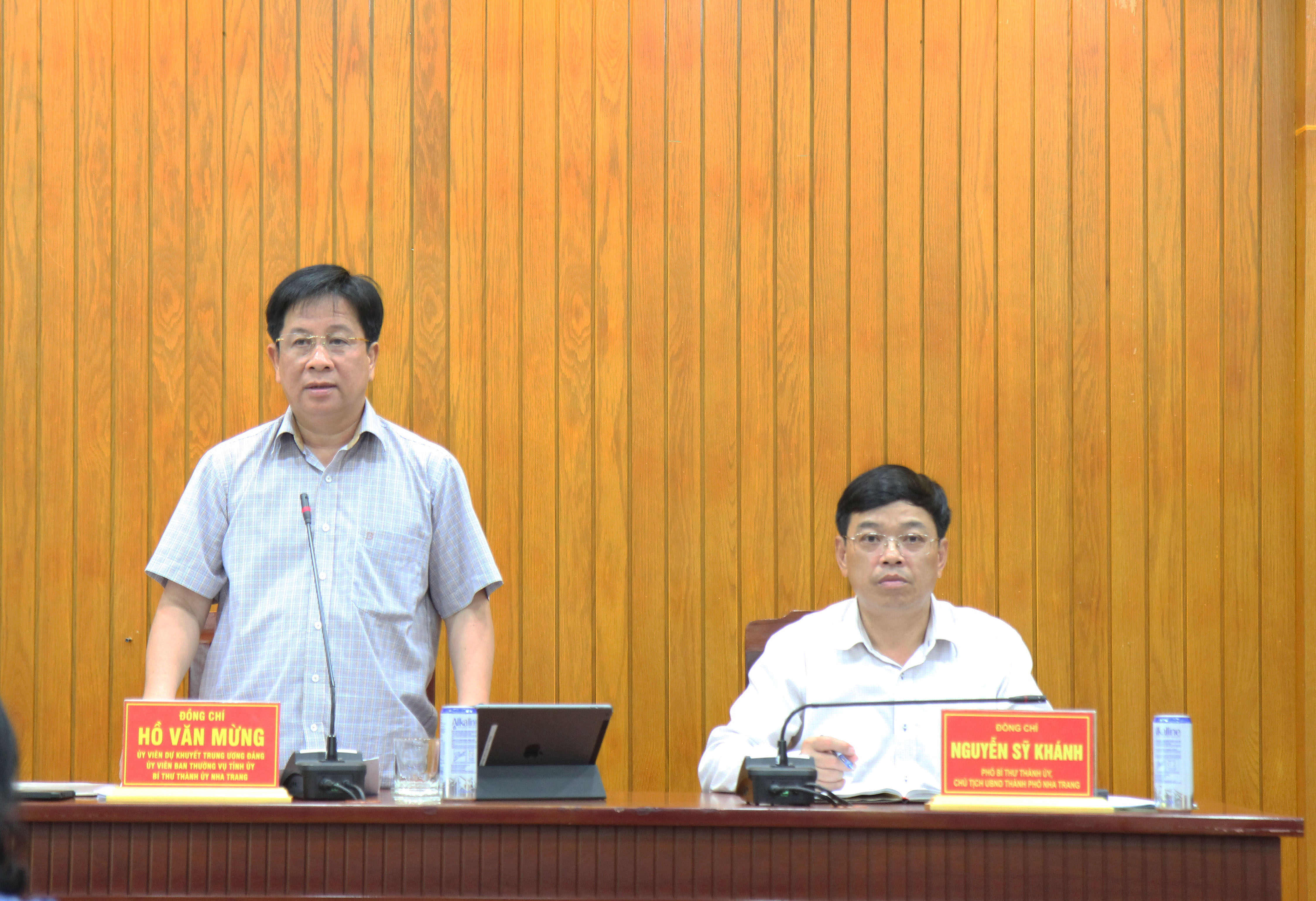 Nha Trang: Giao ban bí thư đảng ủy, chủ tịch UBND xã, phường tháng 10