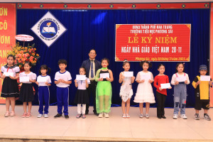 ​​​​​​​Trường Tiểu học Phương Sài tổ chức cuộc thi tài năng cho học sinh