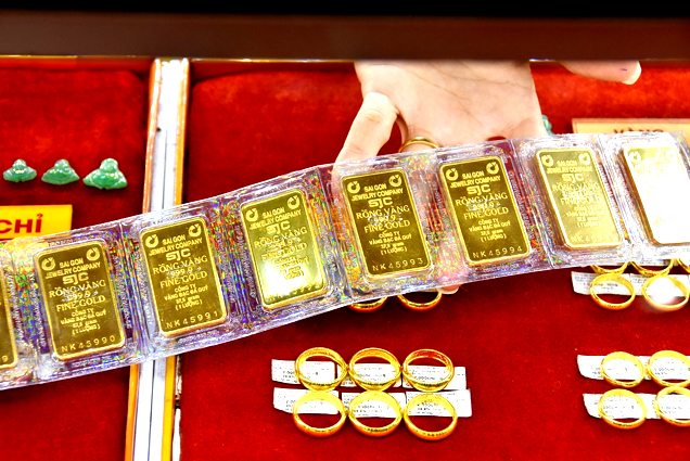 Giá vàng giảm 150.000 đồng/lượng