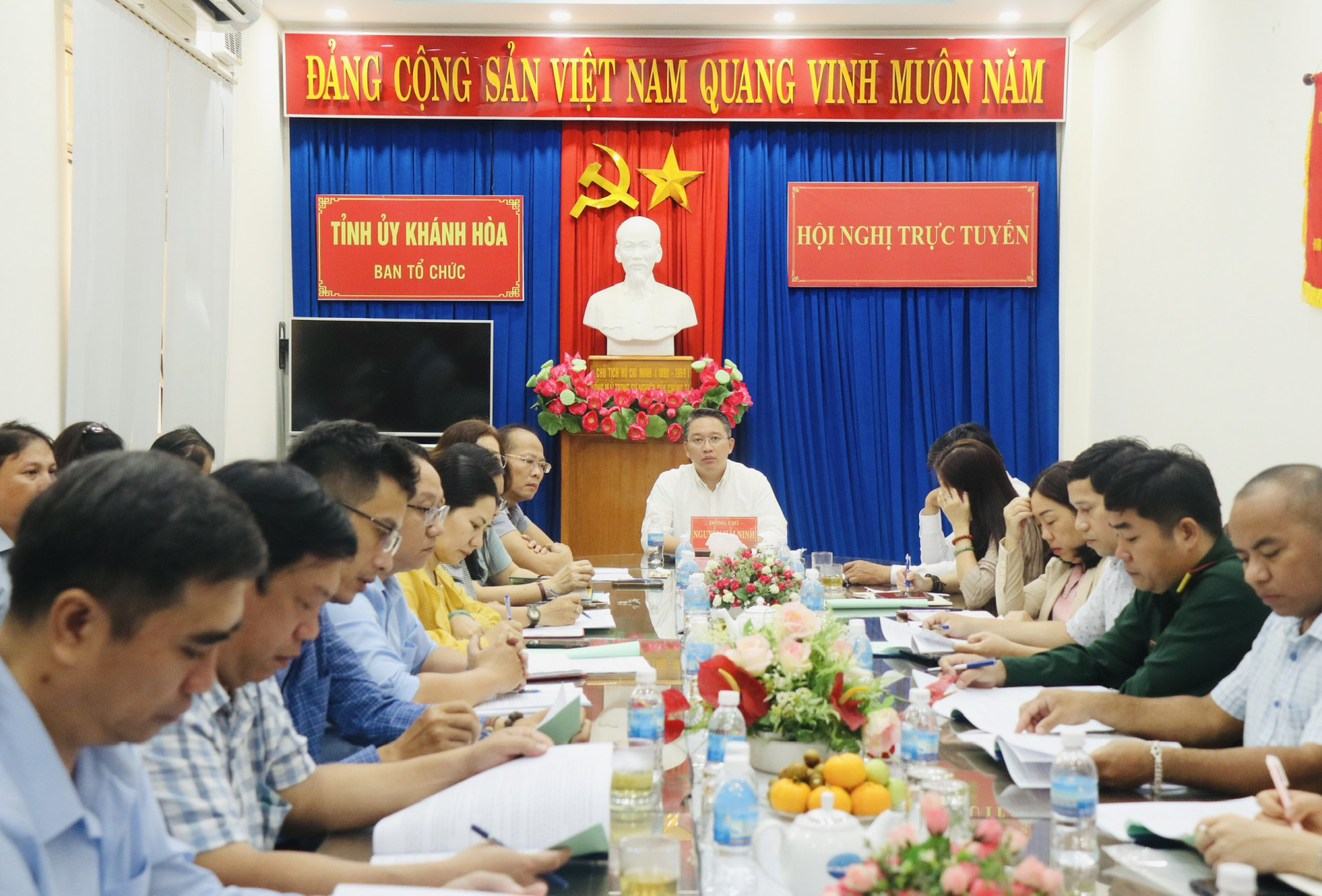 Bí thư Tỉnh ủy Nguyễn Hải Ninh chủ trì tại điểm cầu Khánh Hòa