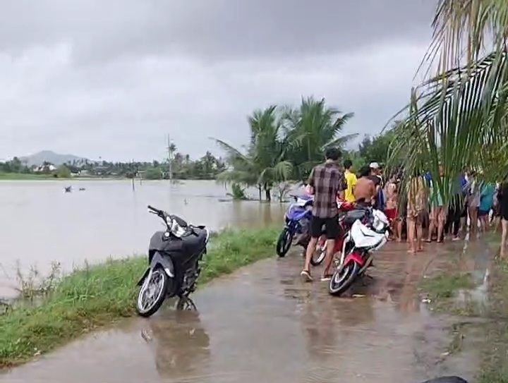 Người dân thôn Bình Trị phát hiện sự việc thì đã quá muộn.