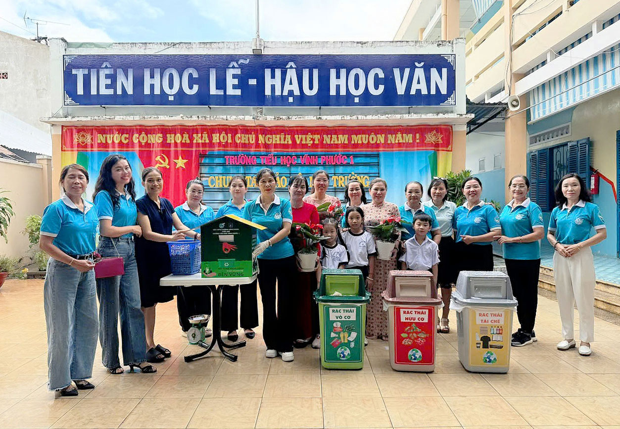 Hội Liên hiệp Phụ nữ phường Vĩnh Phước:: Tuyên truyền phòng, chống rác thải nhựa cho hơn 580 học sinh, giáo viên