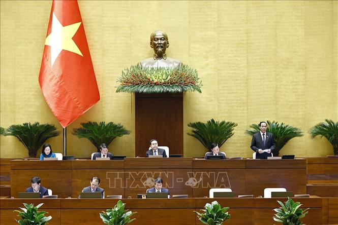 Kỳ họp thứ 8, Quốc hội khóa XV: Thông qua Luật Địa chất và khoáng sản