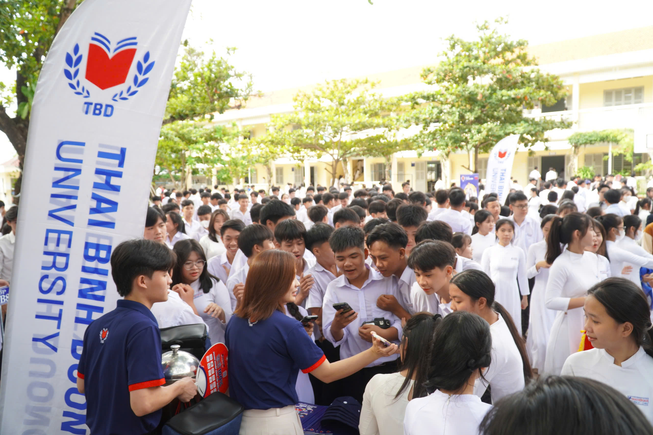 Trường Đại học Thái Bình Dương: Triển khai chuỗi hoạt động hướng nghiệp dành cho học sinh THPT