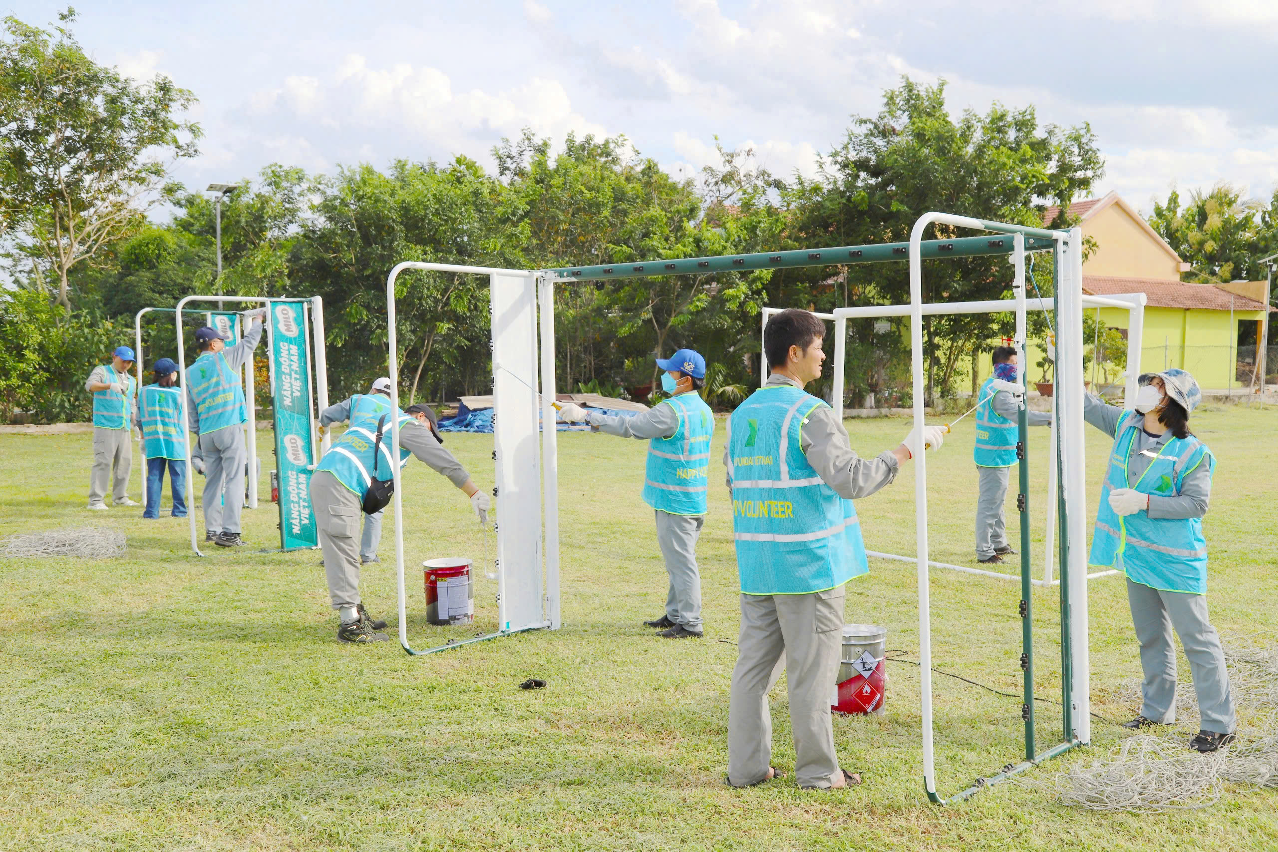 Tổ chức hoạt động thiện nguyện tại Mái ấm Anh Đào