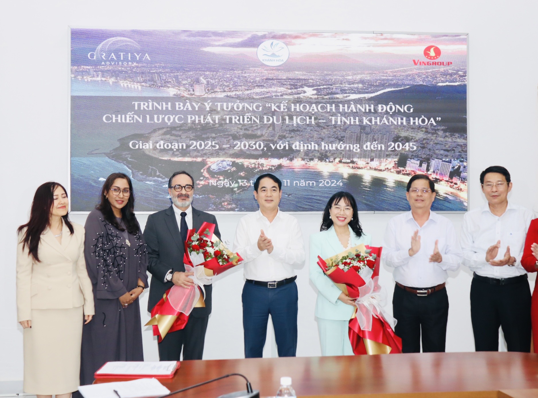 Lãnh đạo tỉnh làm việc với Tập đoàn Vingroup về ý tưởng xây dựng Kế hoạch hành động chiến lược phát triển du lịch