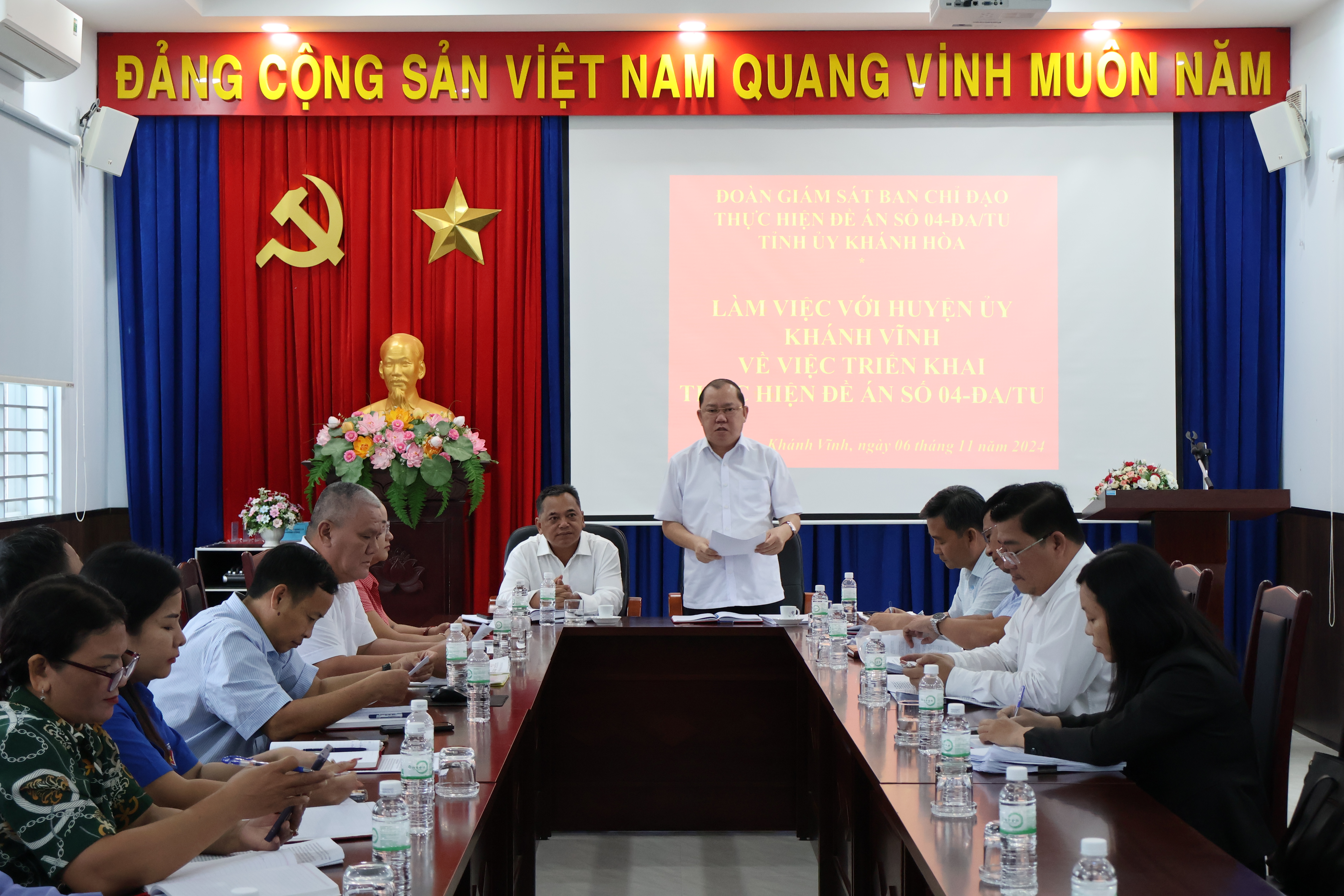 Ông Nguyễn Anh Tuấn phát biểu tại buổi giám sát.