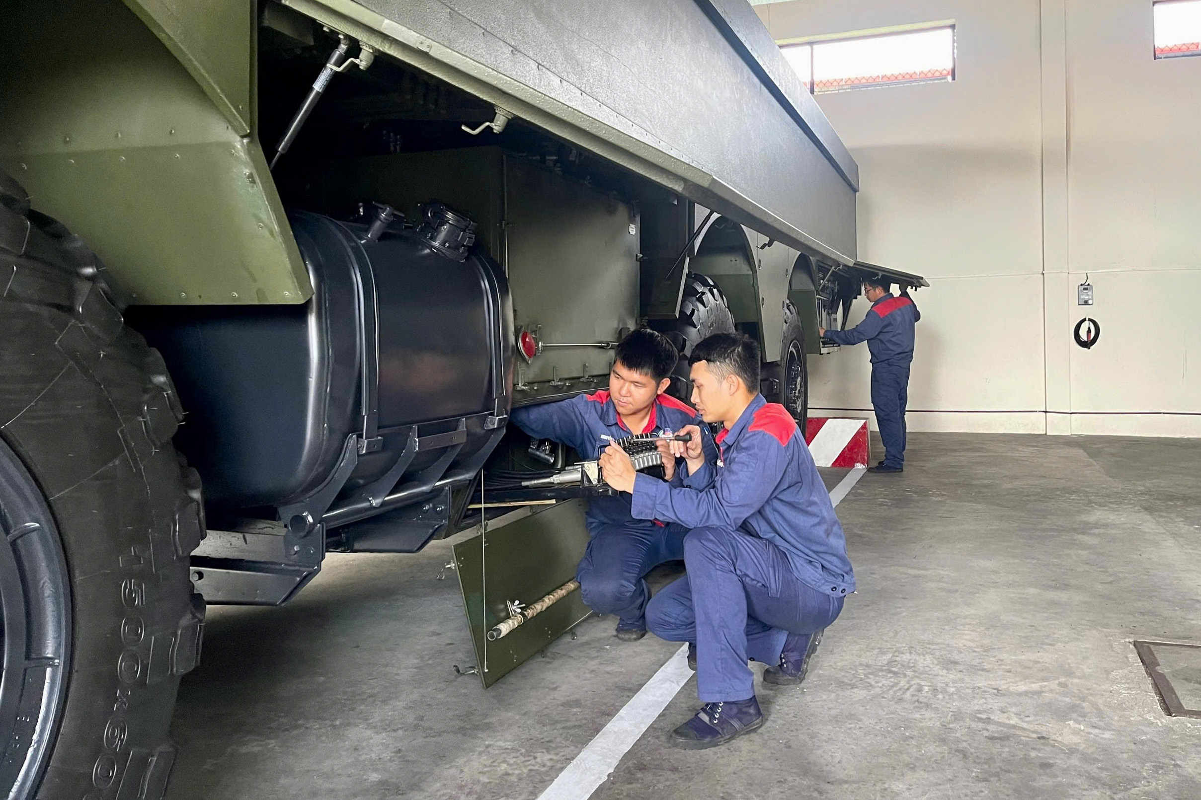 Tuổi trẻ Lữ đoàn 682 thực hiện Ngày kỹ thuật Thanh niên tự quản