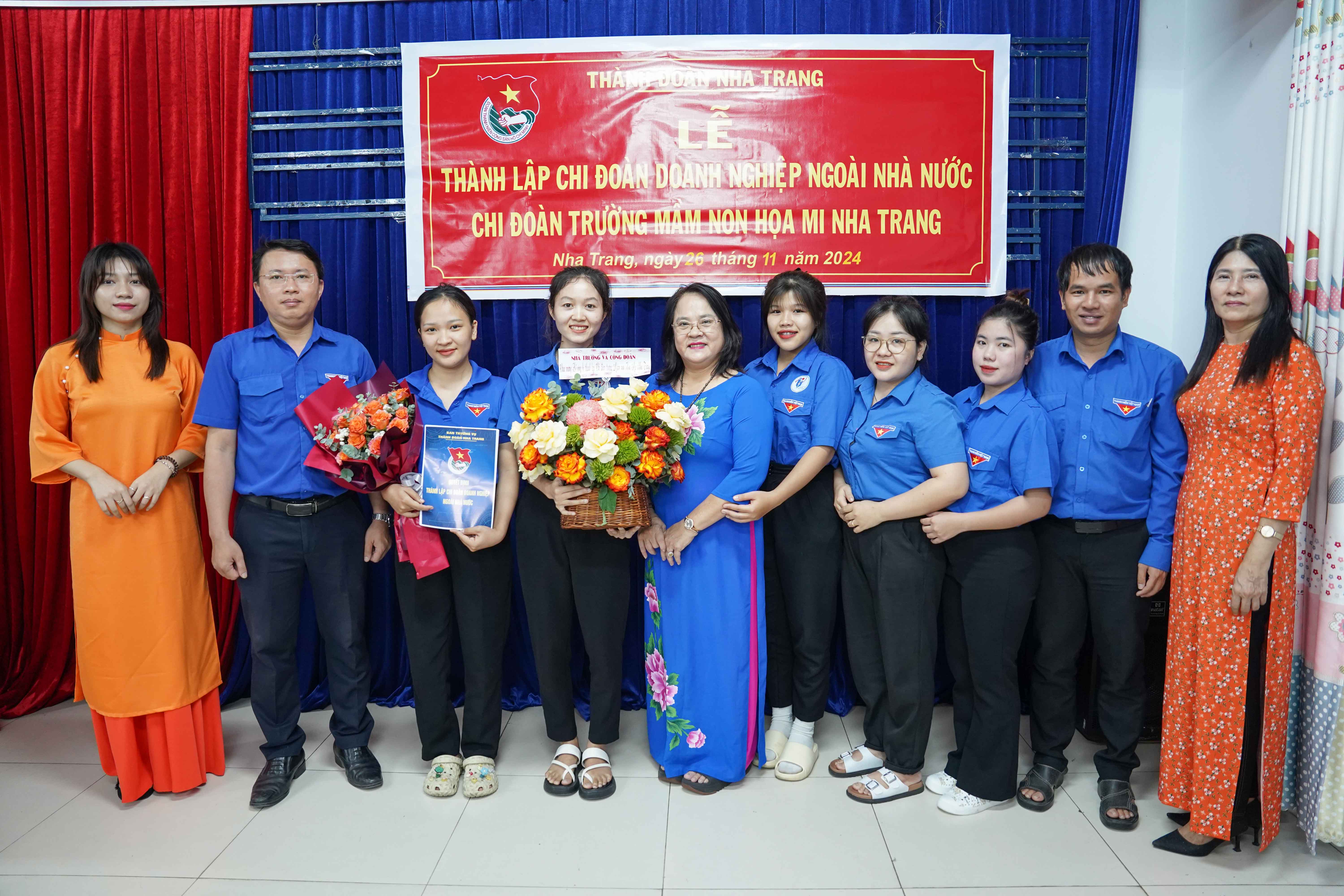 Thành lập Chi đoàn Trường Mầm non Họa Mi Nha Trang