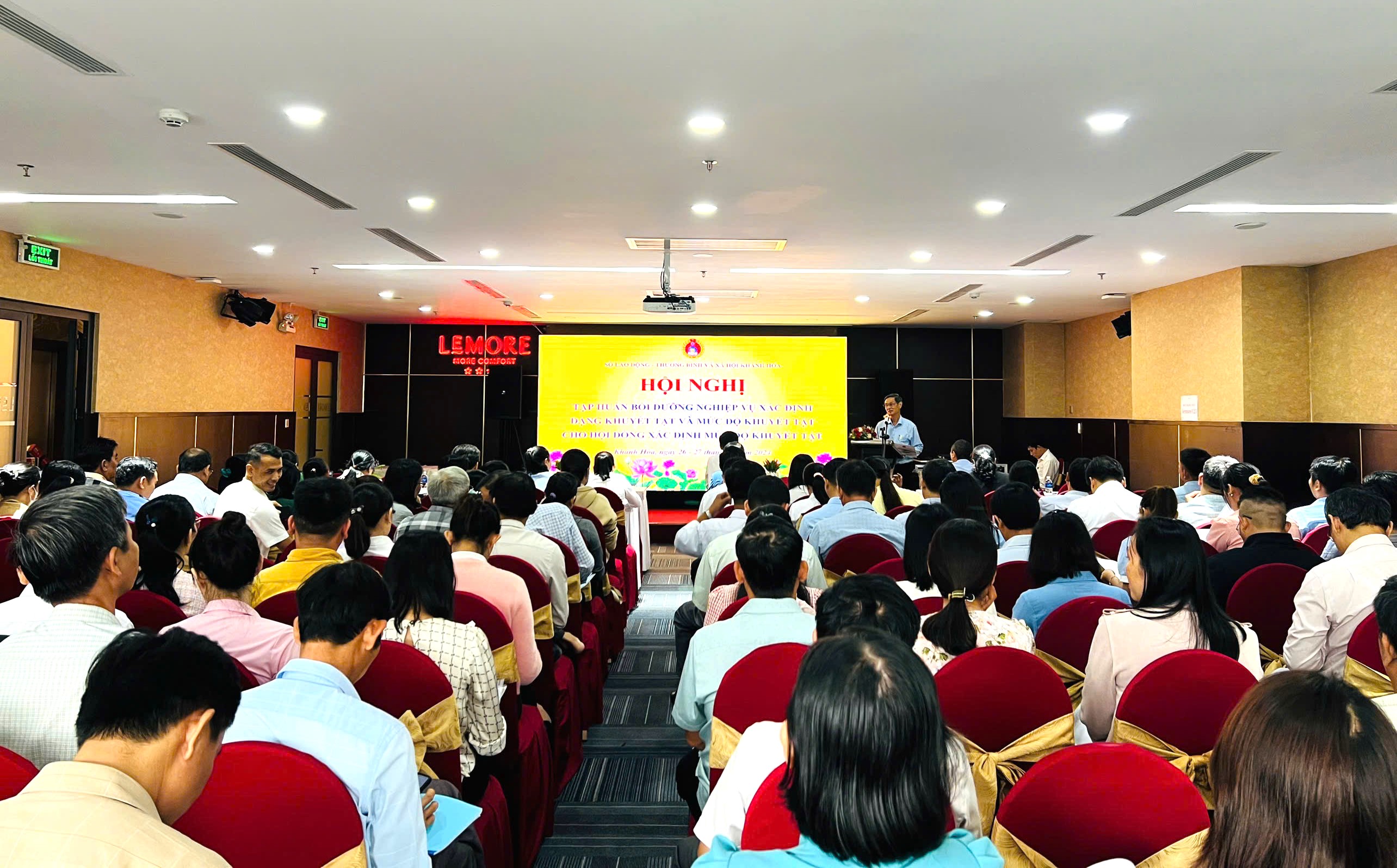 Bồi dưỡng nghiệp vụ cho hội đồng xác định mức độ khuyết tật