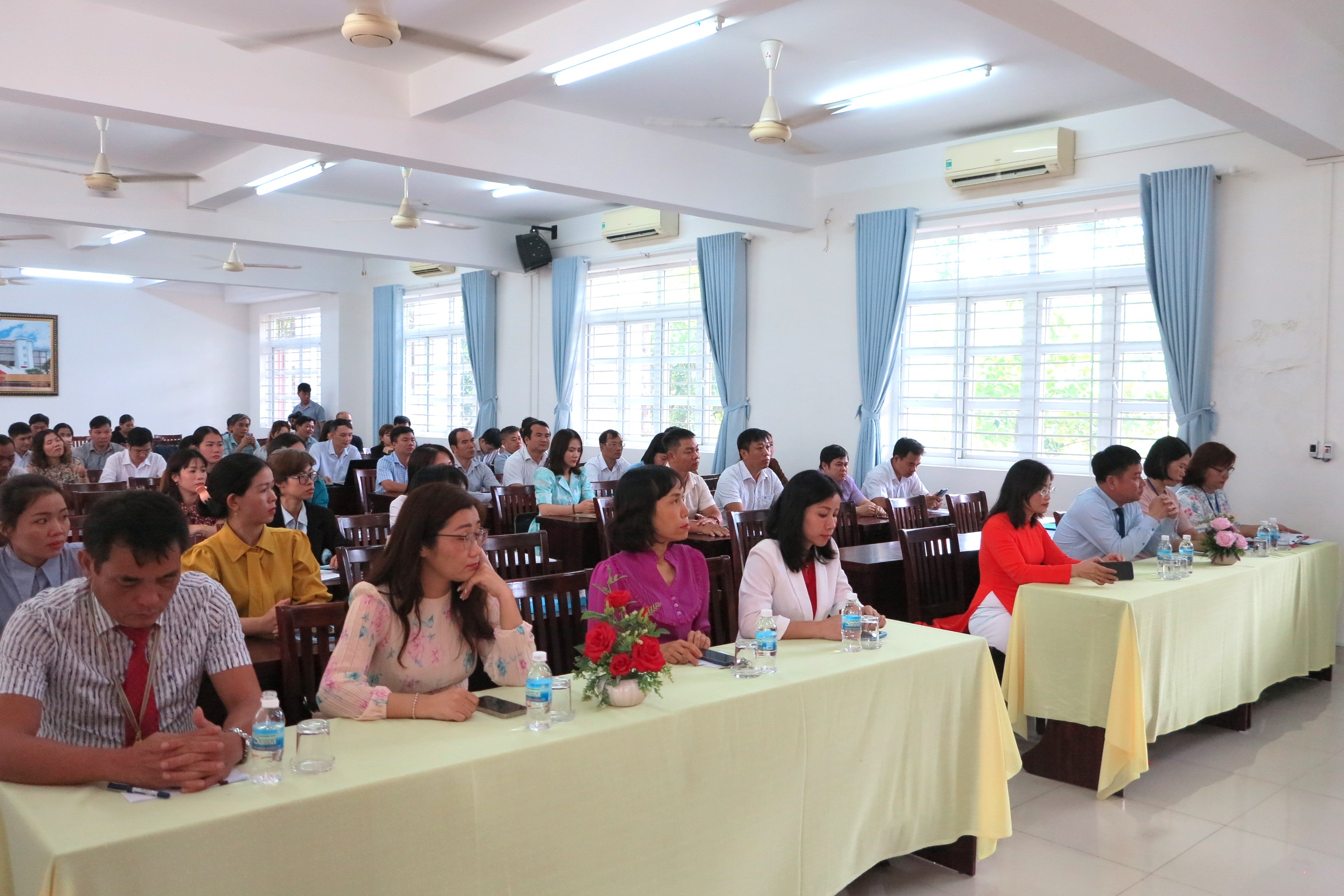 Trường Chính trị tỉnh Khánh Hòa: Khai giảng lớp Trung cấp lý luận chính trị hệ không tập trung khóa 181