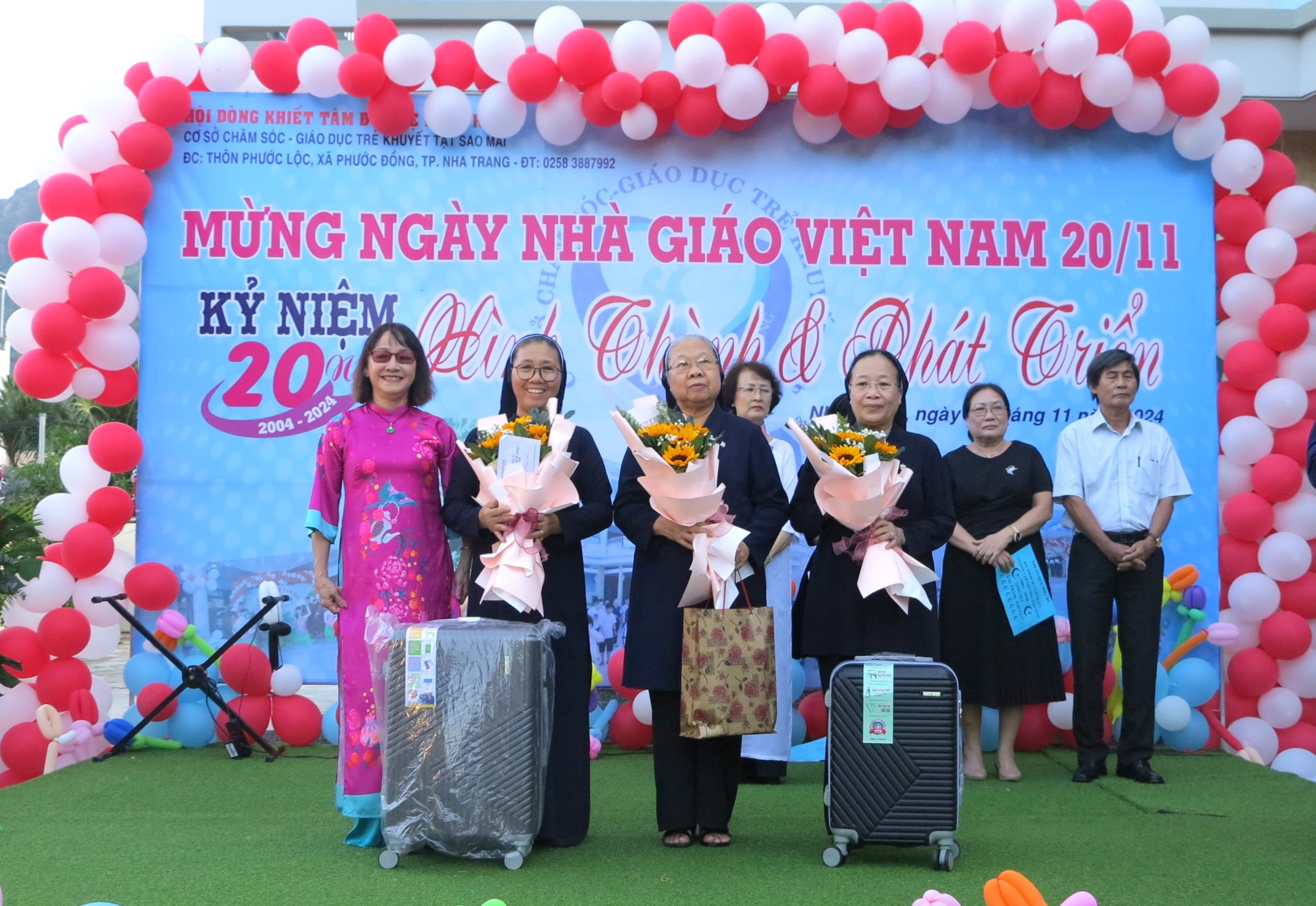 Cơ sở chăm sóc giáo dục trẻ khuyết tật Sao Mai kỷ niệm 20 năm hình thành và phát triển