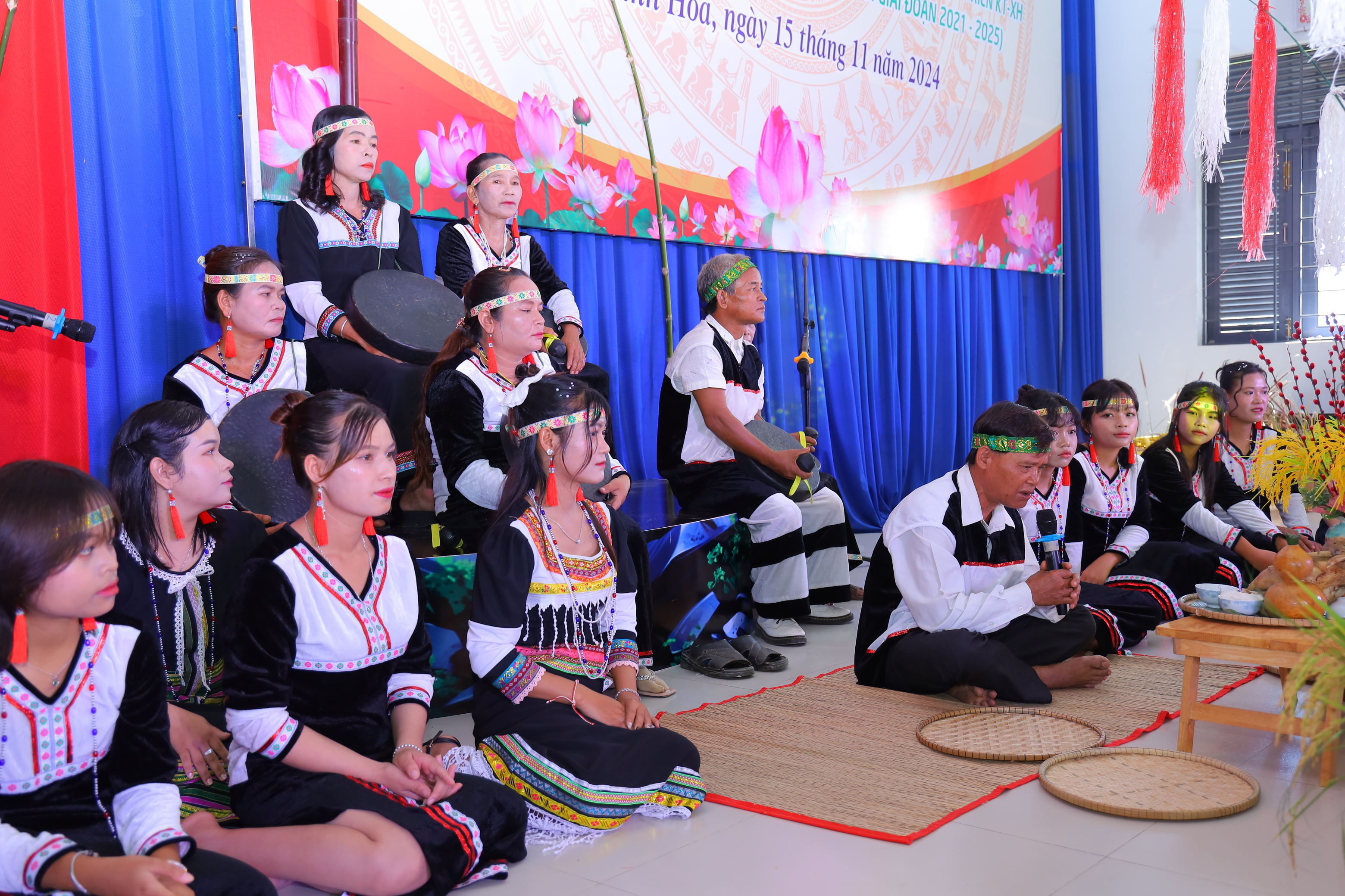 Ninh Hòa: Thêm không gian sinh hoạt văn hóa cho đồng bào