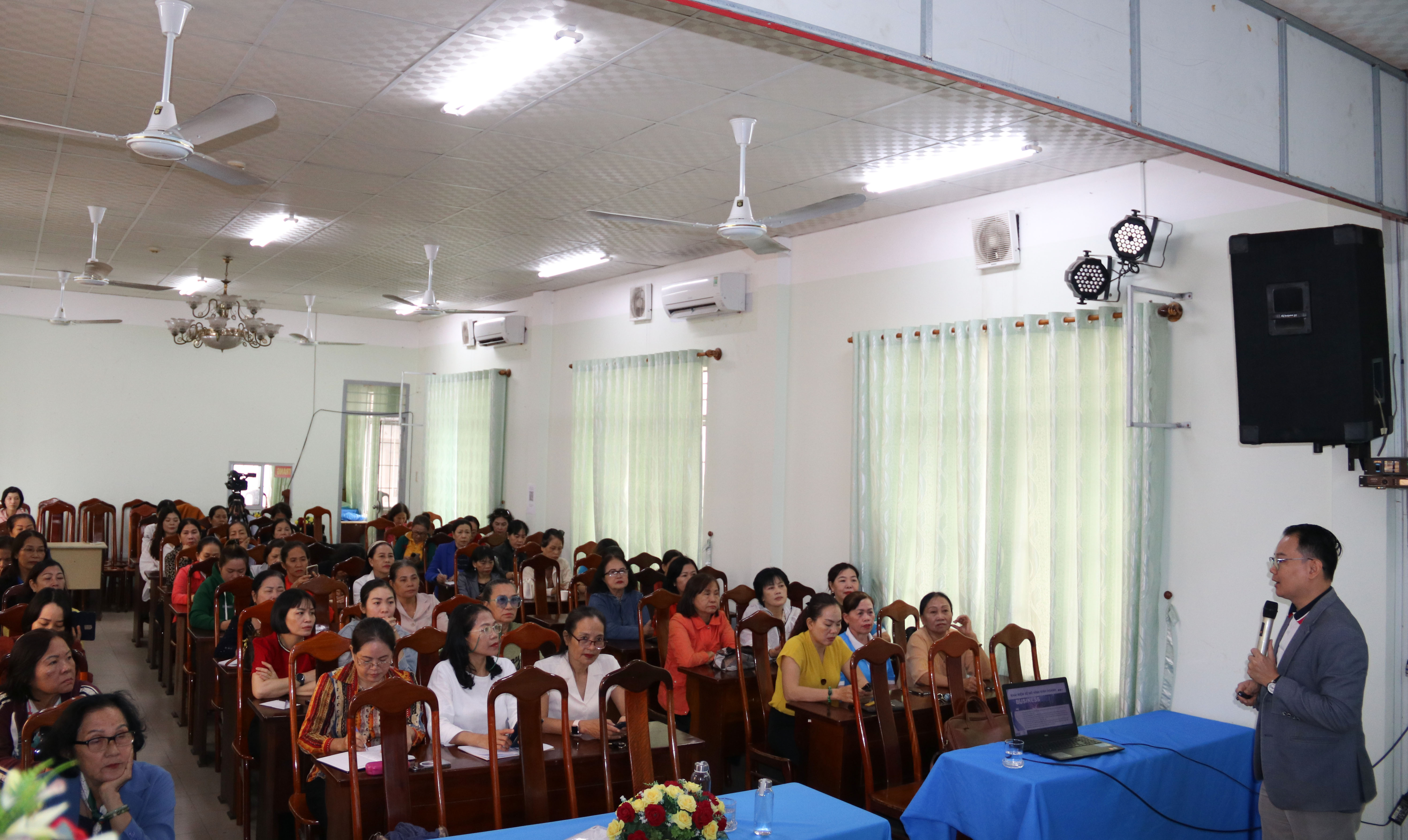 Hội Liên hiệp Phụ nữ tỉnh Khánh Hòa: Tập huấn nâng cao năng lực cho nữ quản lý, thành viên hợp tác xã, tổ hợp tác