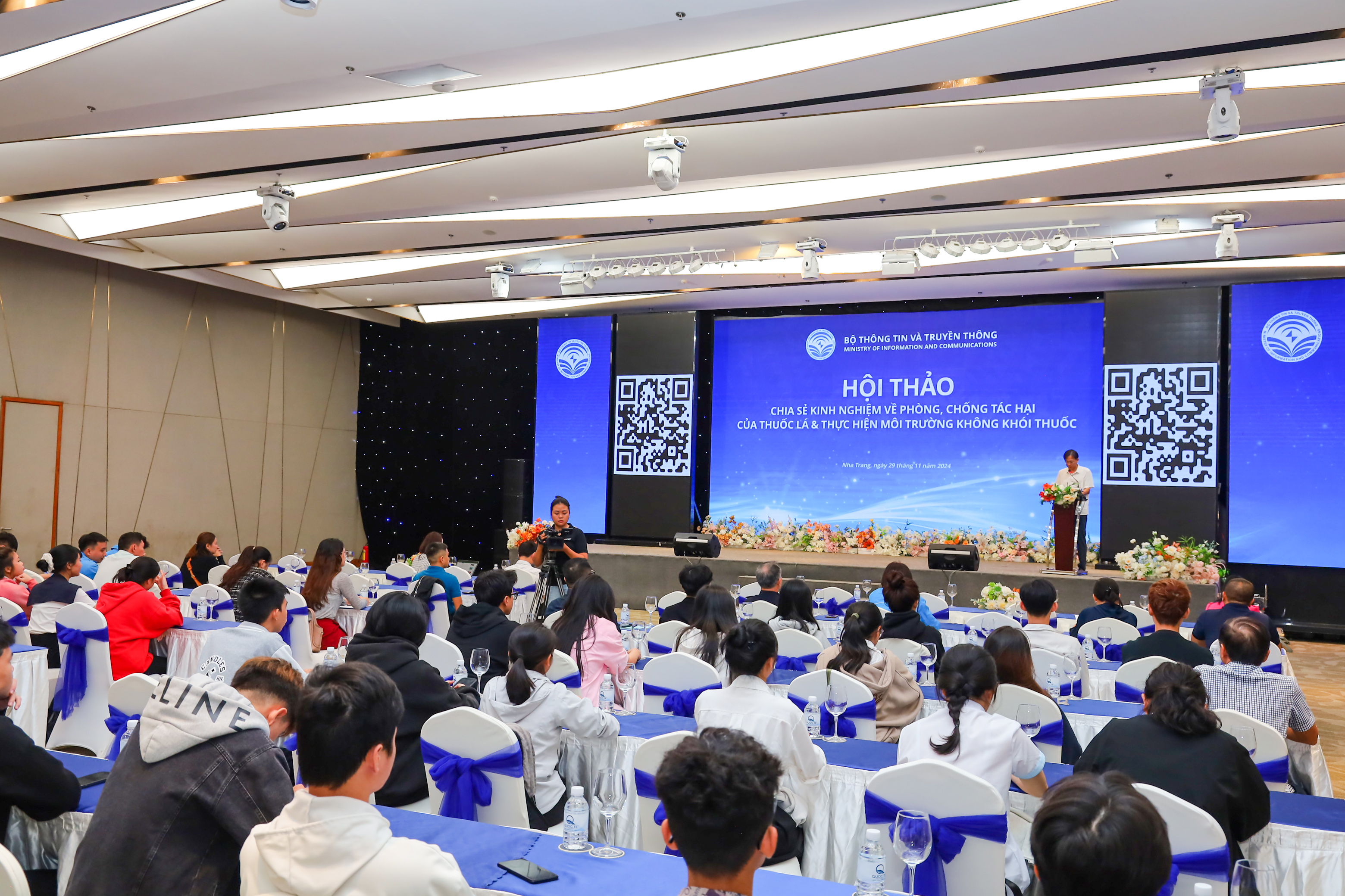 Hơn 100 người được chia sẻ thông tin về phòng, chống tác hại của thuốc lá