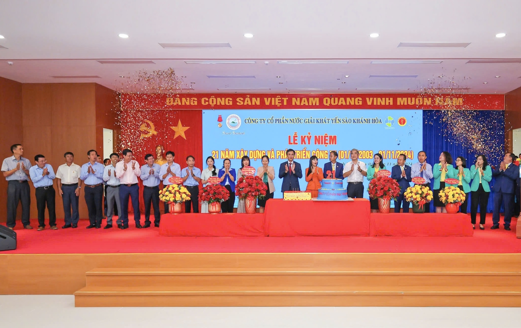 Công ty Cổ phần Nước giải khát Yến sào Khánh Hòa đẩy mạnh sản xuất, kinh doanh