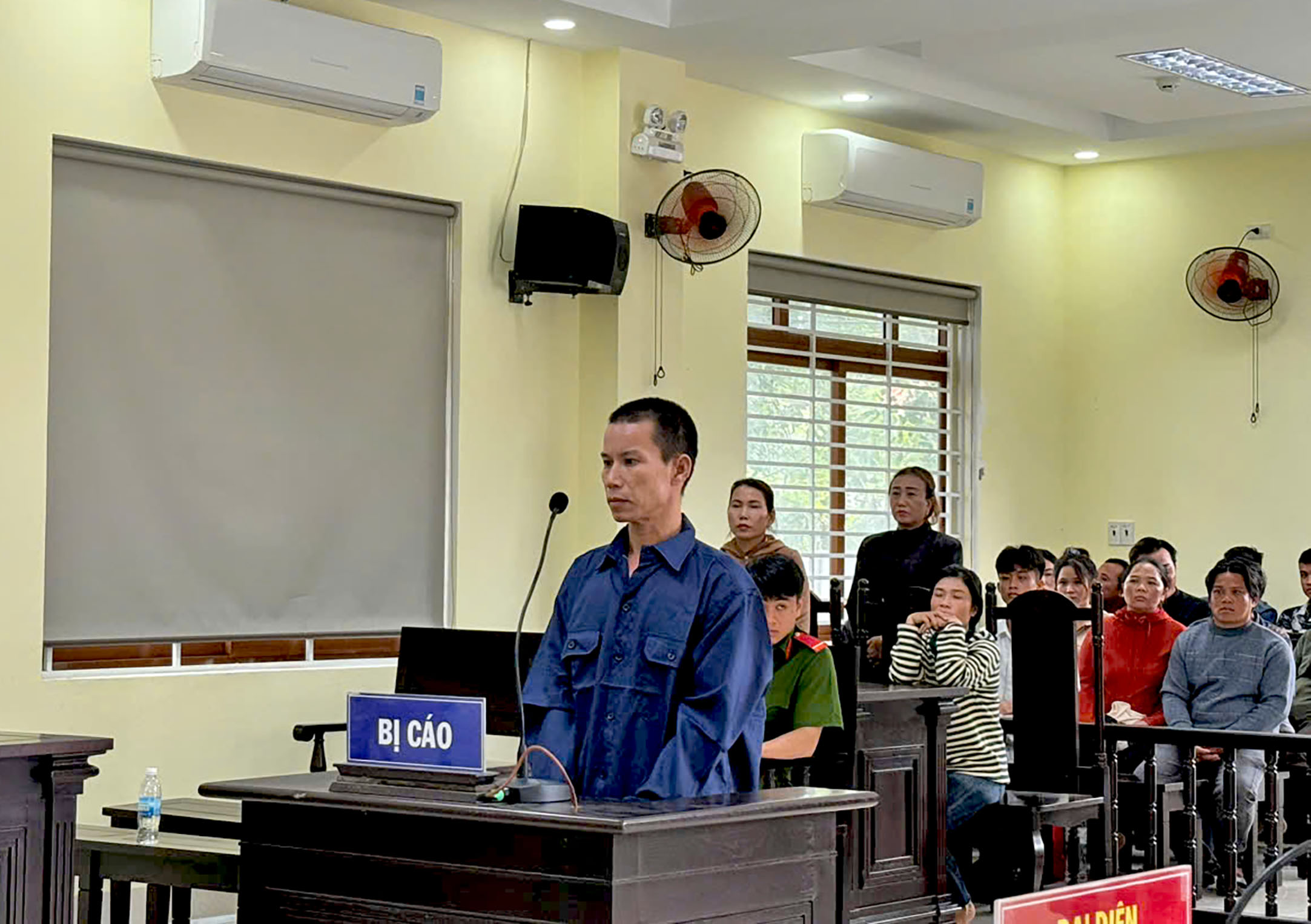 Đâm chết bạn thuyền, lãnh 18 năm tù