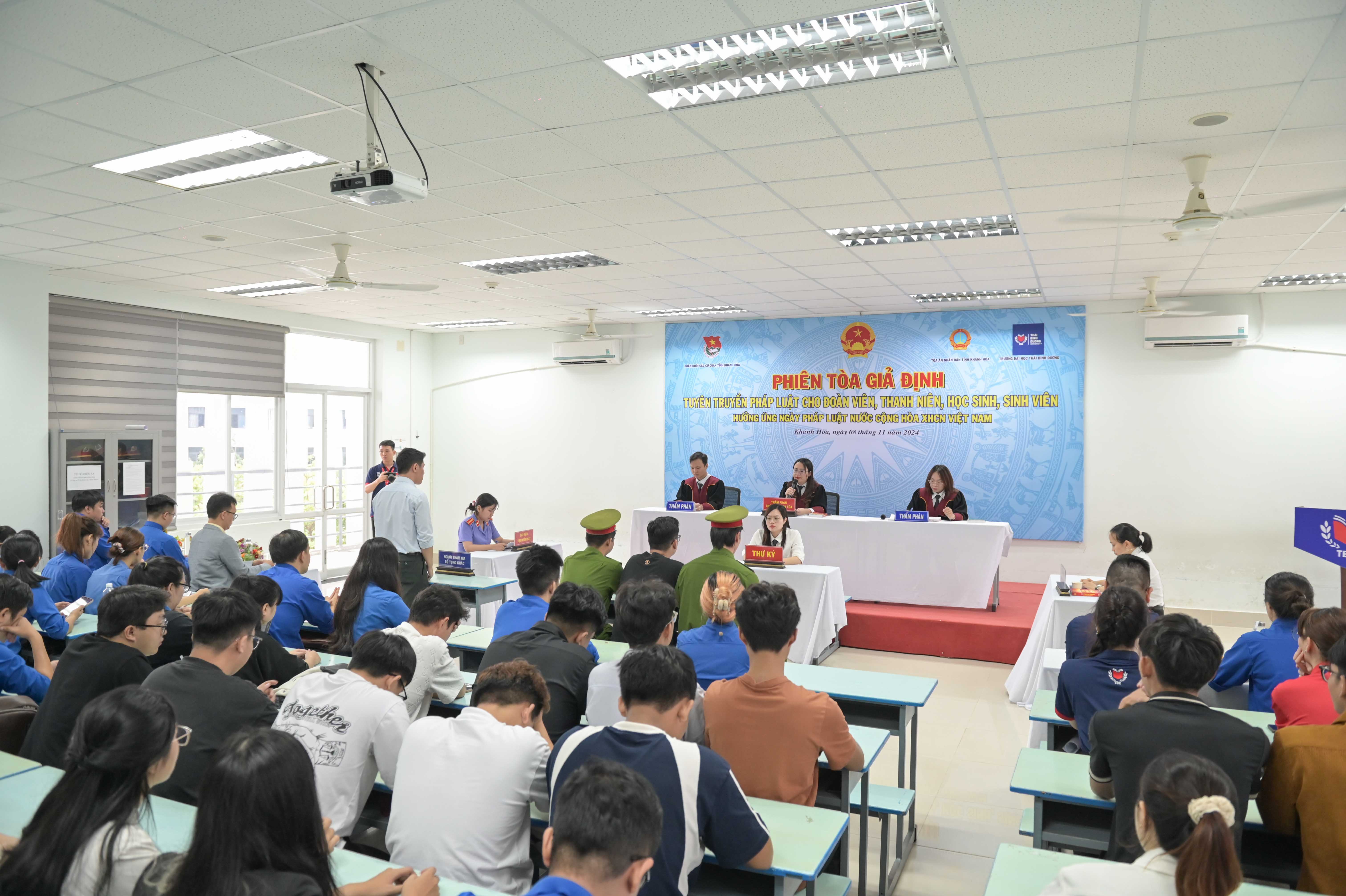 Đoàn Khối Các cơ quan tỉnh: Tổ chức phiên tòa giả định cho gần 200 đoàn viên, thanh niên