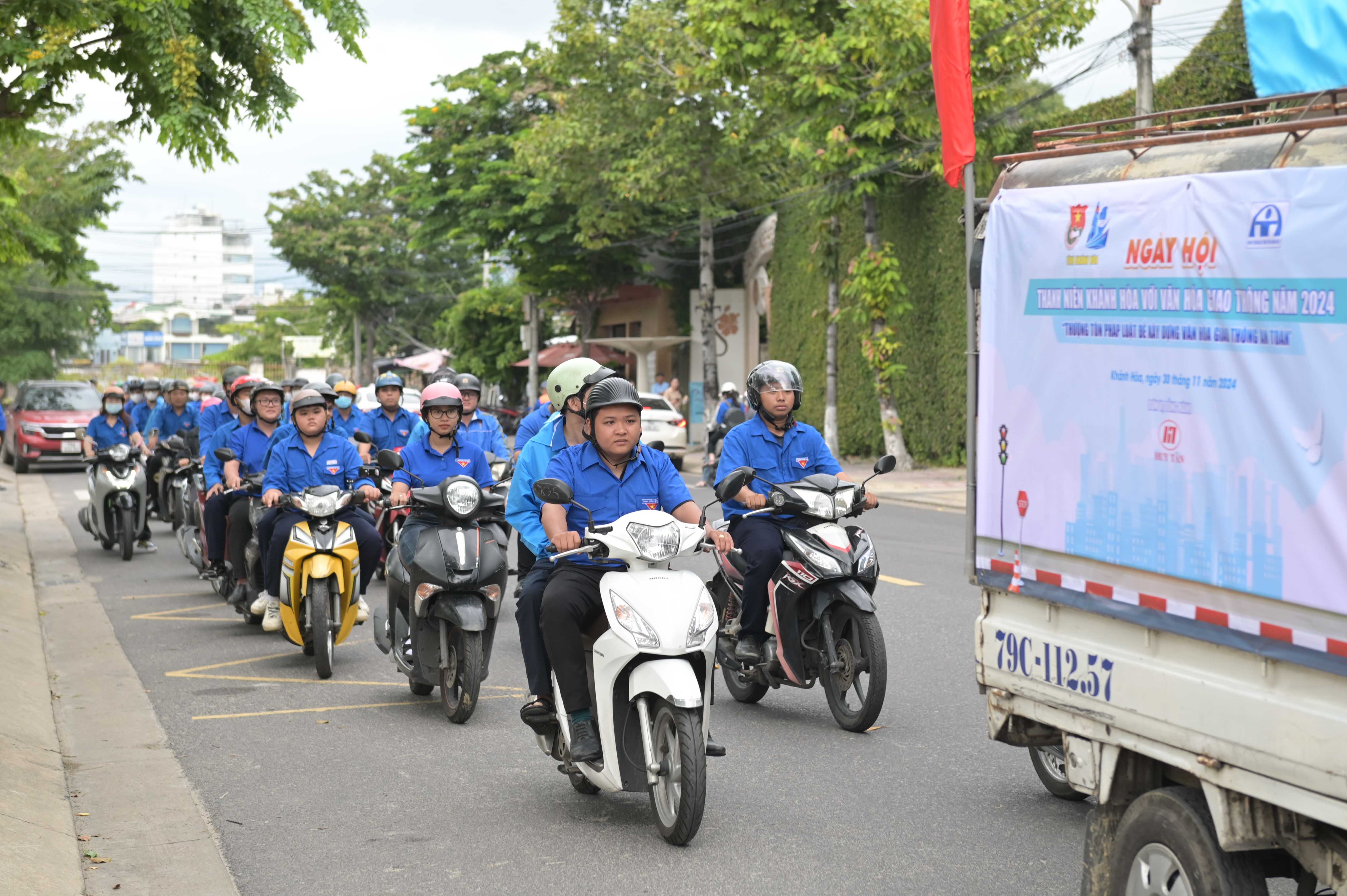 Tổ chức Ngày hội Thanh niên Khánh Hòa với văn hóa giao thông