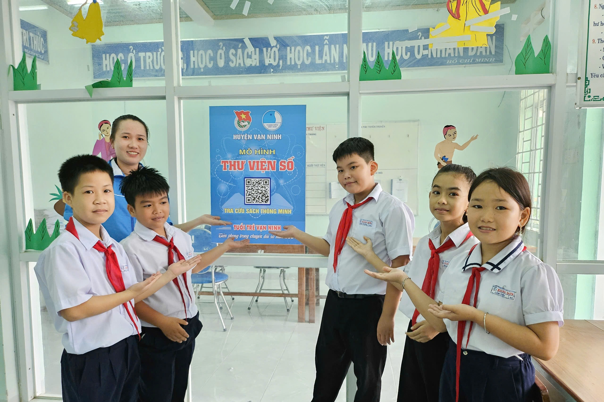 Thanh niên Vạn Ninh: Ứng dụng mô hình Thư viện số