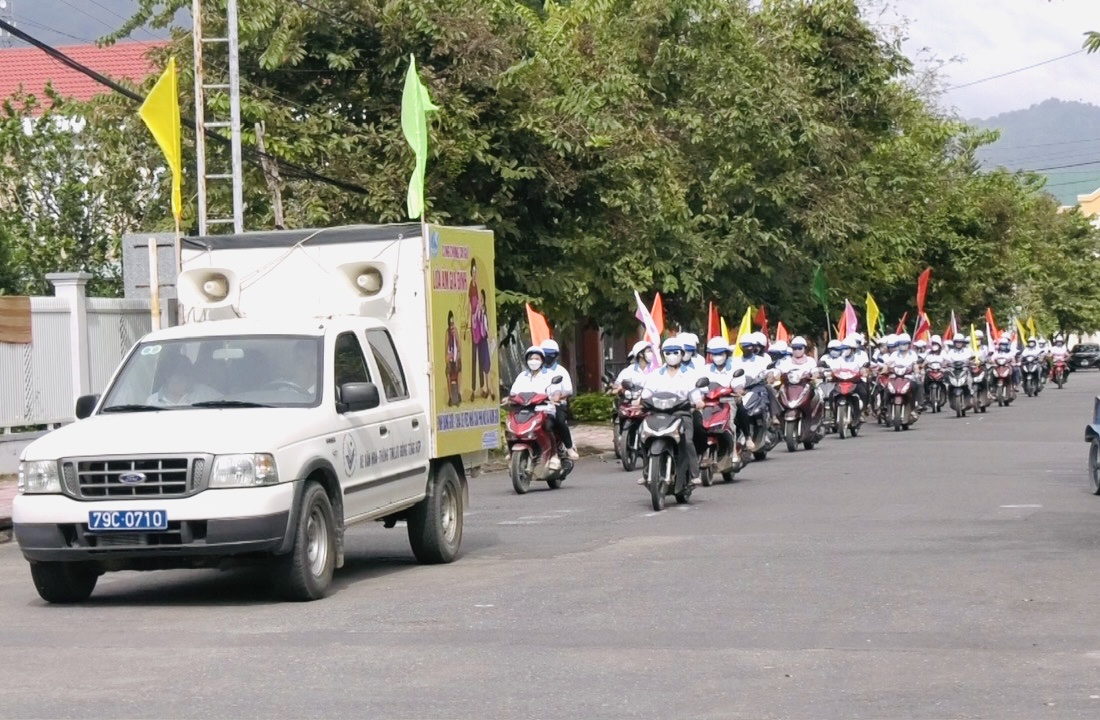 Hội Liên hiệp Phụ nữ huyện Khánh Vĩnh phát động Tháng hành động vì bình đẳng giới