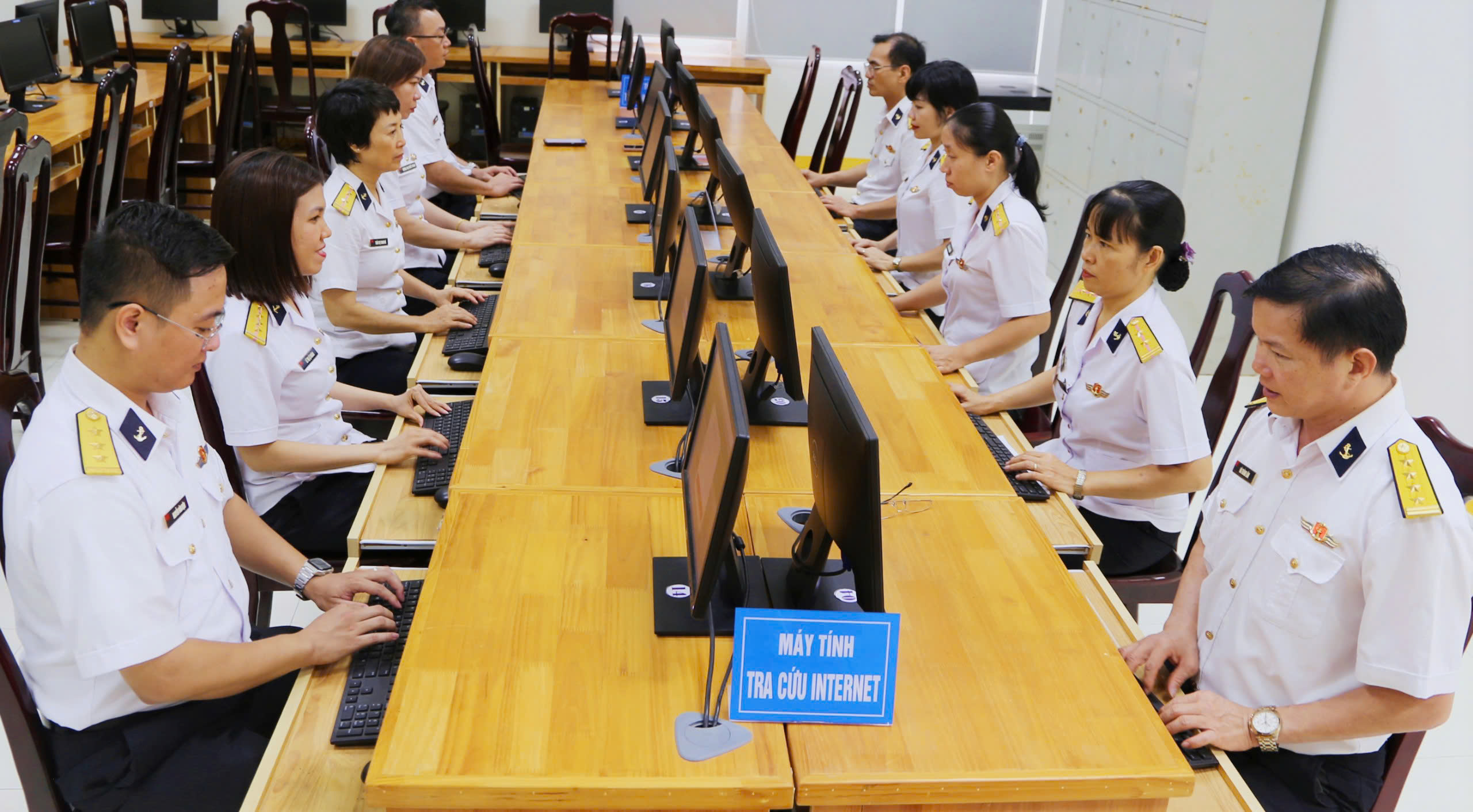 Học viện Hải quân:: Hơn 12.000 lượt thi trực tuyến kỷ niệm 80 năm Ngày thành lập Quân đội nhân dân Việt Nam