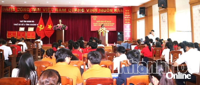 Thuế cơ sở 2 ra quân hỗ trợ hộ kinh doanh chuyển đổi từ thuế khoán sang kê khai