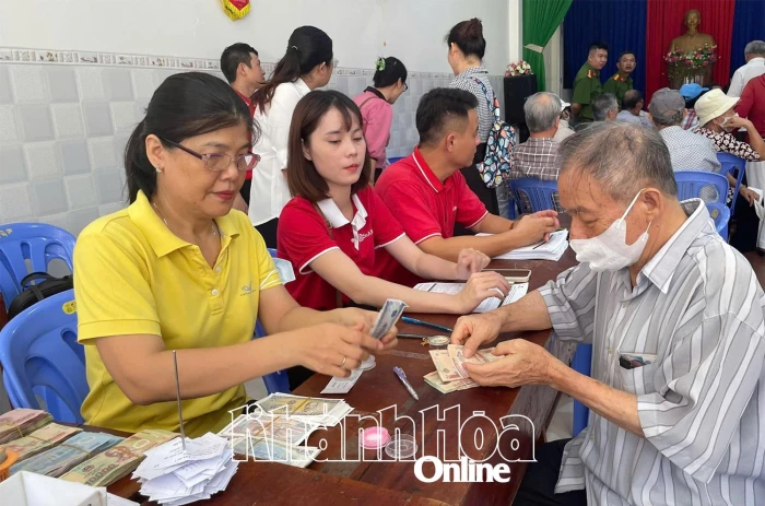 Bảo hiểm xã hội tỉnh Khánh Hòa thông báo chi trả gộp 3 tháng lương hưu và trợ cấp bảo hiểm xã hội