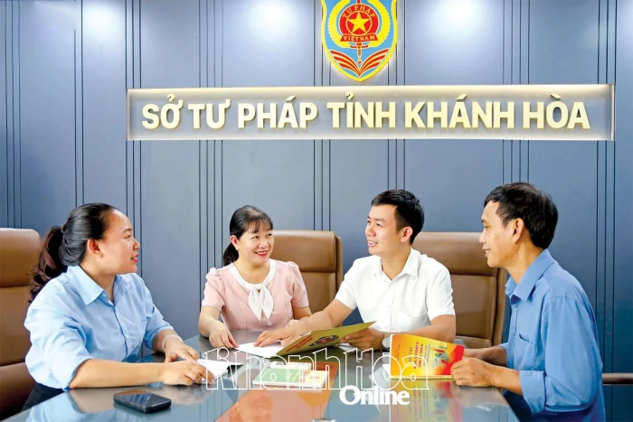 Ngày Pháp luật nước Cộng hòa xã hội chủ nghĩa Việt Nam (9-11) năm 2025: Nỗ lực vì mục tiêu “thượng tôn pháp luật”