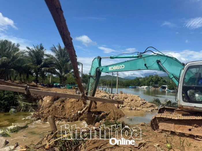 Xã Vạn Hưng triển khai các phương án phòng, chống cơn bão số 13