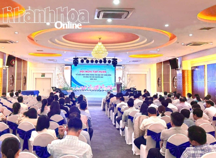 Tập huấn về hoạt động trung tâm học tập cộng đồng và công tác khuyến học