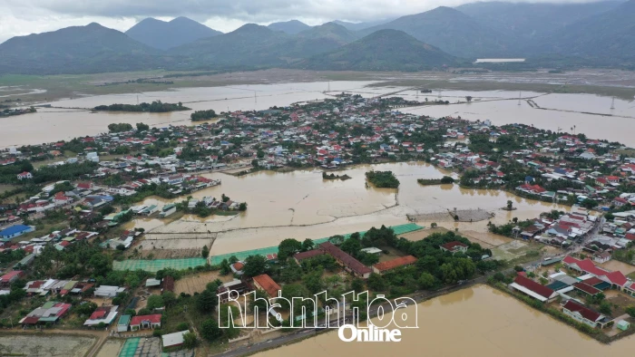 Tái thiết cuộc sống nơi tâm lũ Diên Điền
