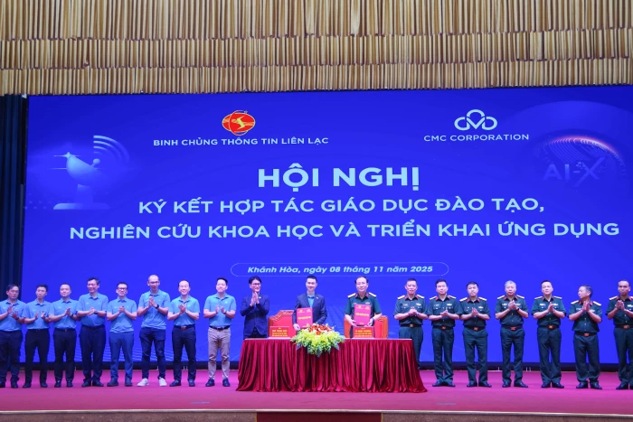 Binh chủng Thông tin liên lạc ký kết hợp tác với Tập đoàn CMC