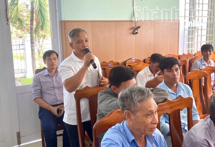 Đại biểu HĐND tỉnh tiếp xúc cử tri xã Vạn Hưng và xã Tu Bông