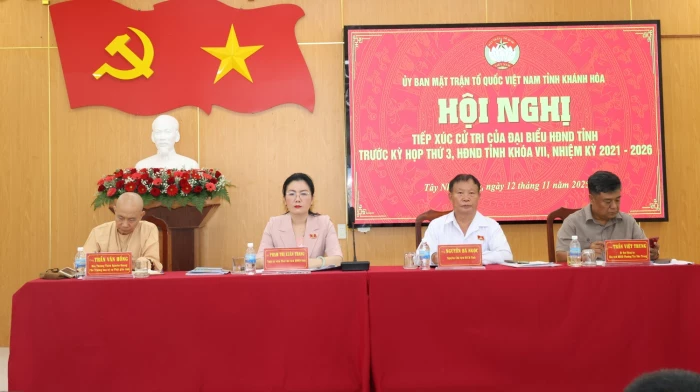 Cử tri phường Tây Nha Trang có nhiều ý kiến về nâng cấp hạ tầng giao thông, thoát lũ