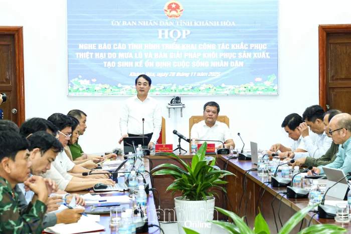 Tập trung tái thiết sau mưa lũ