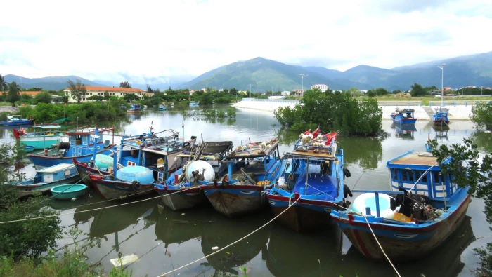 Xã Vạn Ninh triển khai công tác thống kê tàu cá có chiều dài dưới 6m