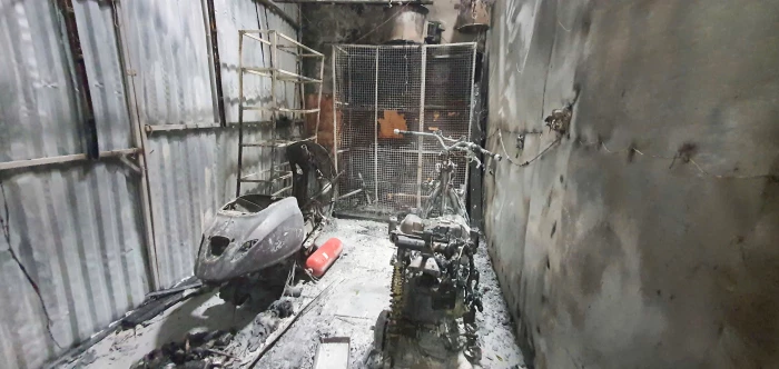 Cẩn trọng khi sửa xe máy bị ngập nước