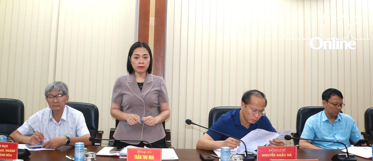 Đồng chí Trần Thu Mai phát biểu ý kiến.