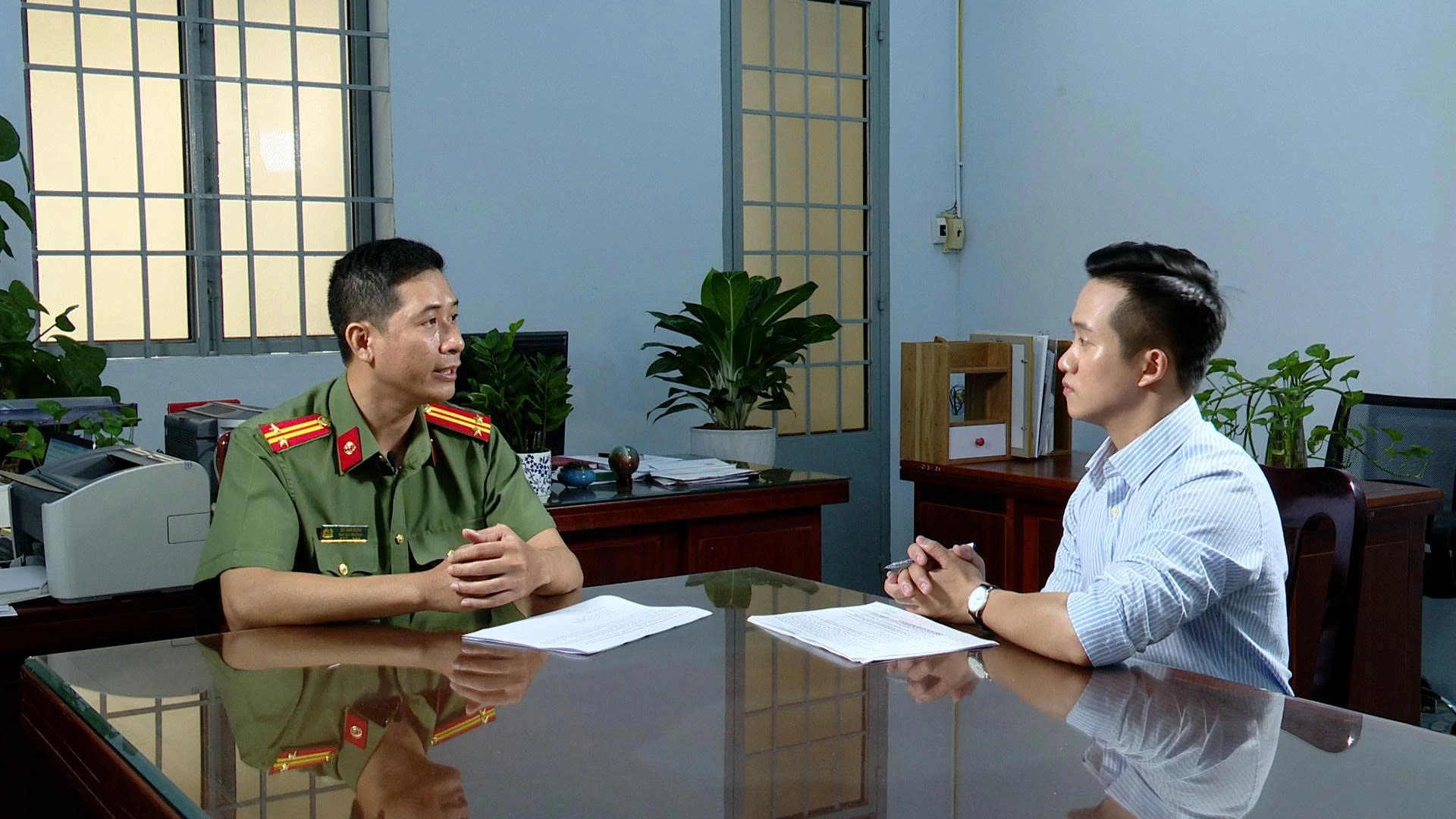 CÂU CHUYỆN PHÁP LUẬT: Những điểm mới trong công tác tuyển chọn, gọi công dân thực hiện nghĩa vụ tham gia Công an nhân dân năm 2026 - Báo Khánh Hòa