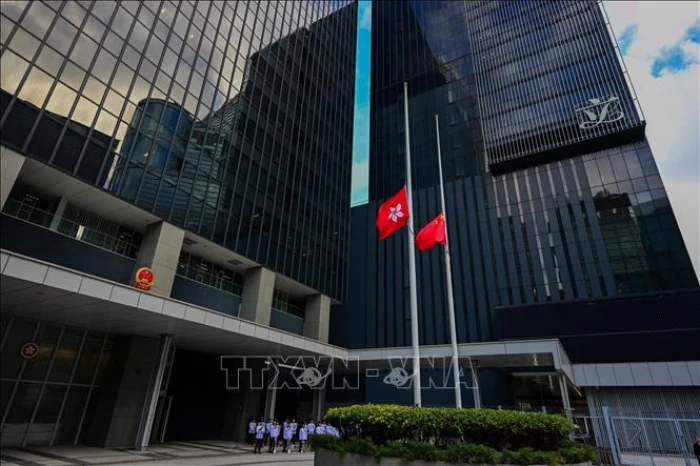 Vụ cháy chung cư ở Hong Kong (Trung Quốc) khiến ít nhất 146 người tử vong