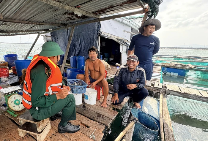 Quyết liệt ứng phó bão số 15