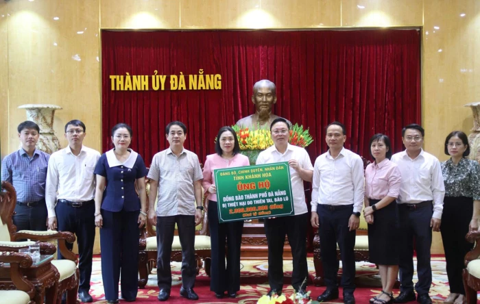 Tỉnh Khánh Hòa hỗ trợ TP. Đà Nẵng 2 tỷ đồng khắc phục hậu quả lũ lụt