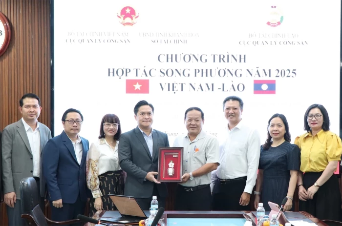 Đoàn công tác Bộ Tài chính Lào khảo sát và làm việc thực tế tại Khánh Hòa