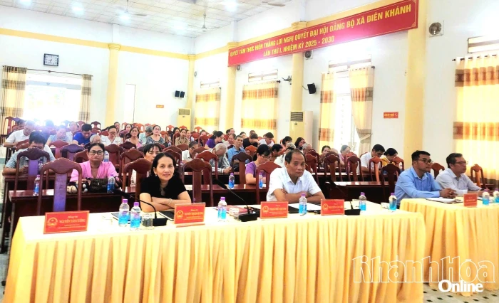 Đại biểu HĐND tỉnh tiếp xúc cử tri xã Diên Khánh