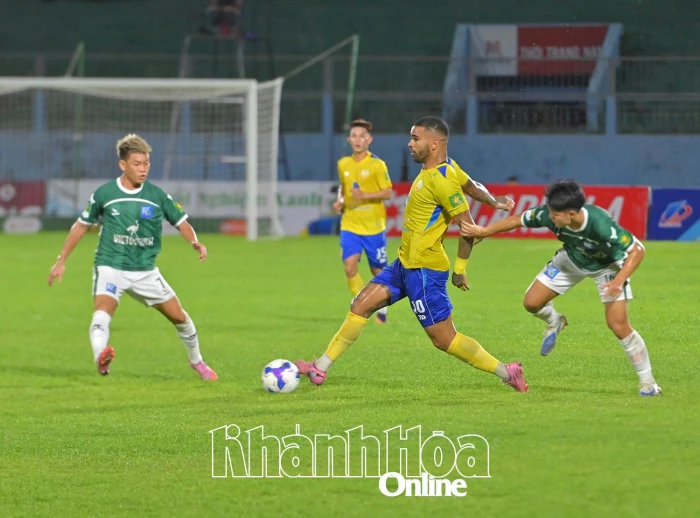 Hòa 0-0, Khatoco Khánh Hòa chia điểm với Đồng Tháp trên sân nhà