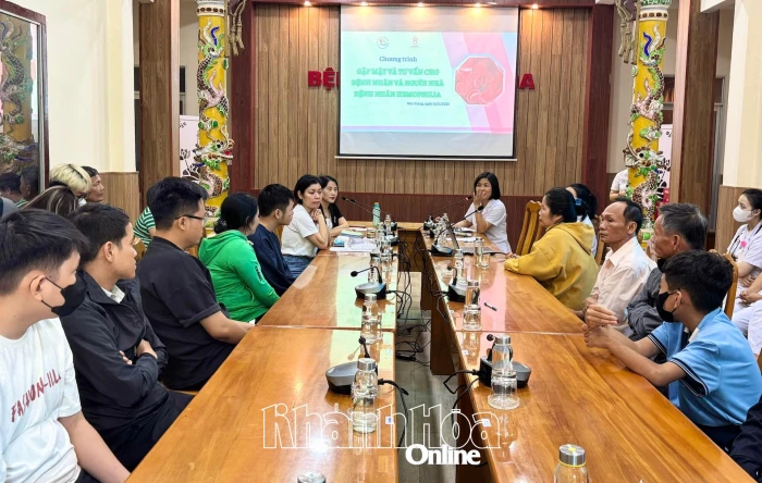 Viện Huyết học - Truyền máu Trung ương đào tạo chuyên môn điều trị Hemophilia cho Bệnh viện Đa khoa Khánh Hòa