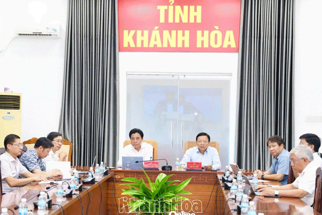 Podcast: Bản tin ngày 10-11