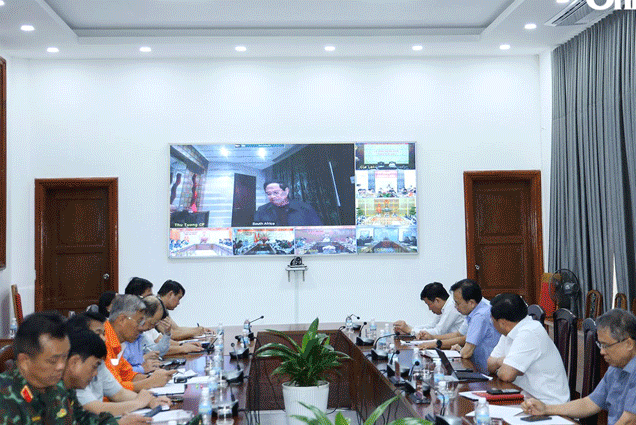 Podcast: Bản tin ngày 24-11