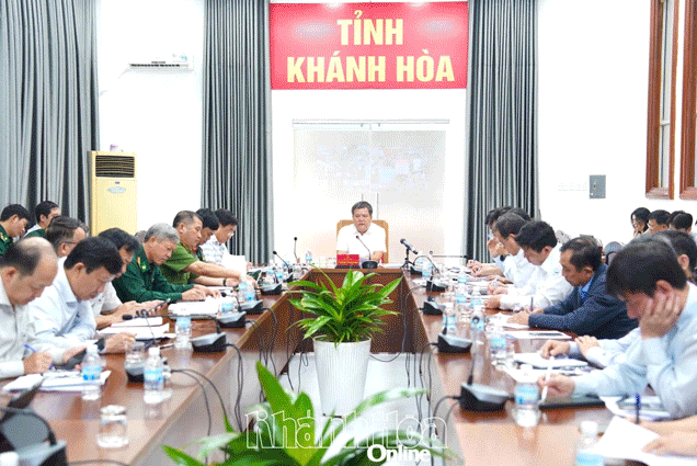 Podcast: Bản tin ngày 26-11